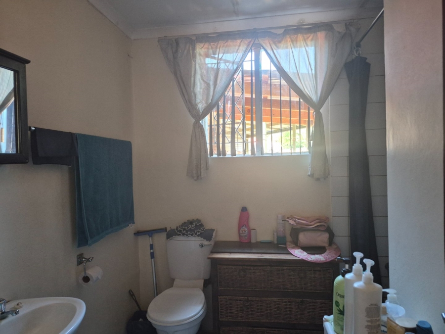 2 Bedroom Property for Sale in Aliwal North Eastern Cape